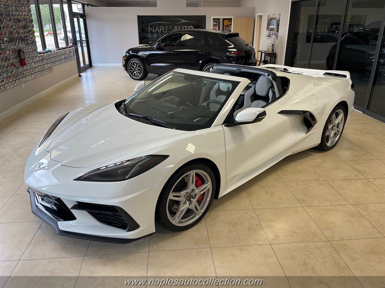 2020 Chevrolet Corvette Stingray  3LT Z51 - Photo 1 - Fort Myers, FL 33967