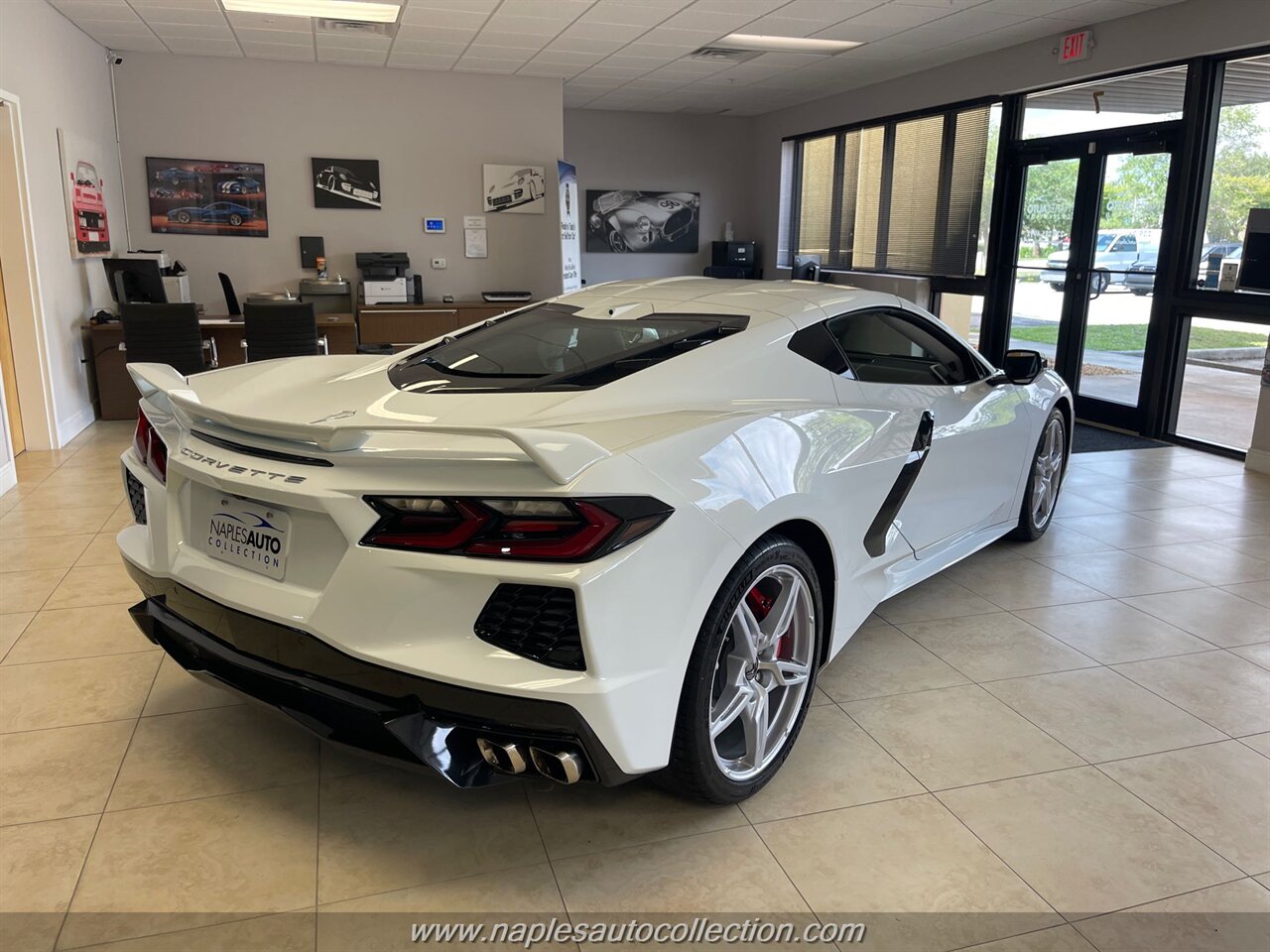 2020 Chevrolet Corvette Stingray  3LT Z51 - Photo 11 - Fort Myers, FL 33967