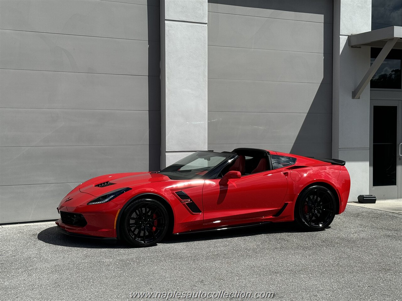 2019 Chevrolet Corvette Grand Sport   - Photo 28 - Fort Myers, FL 33967