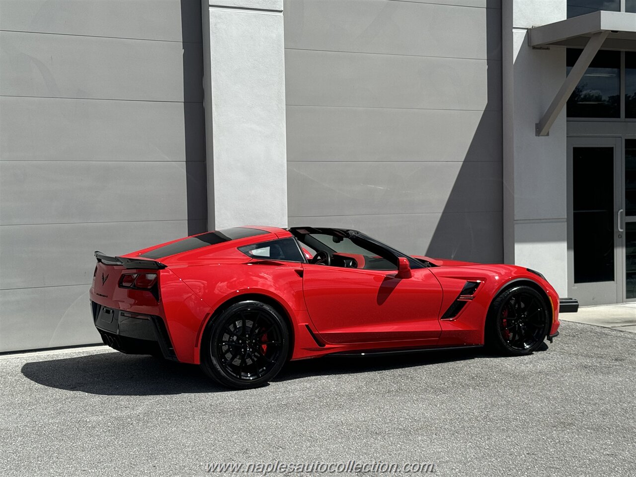 2019 Chevrolet Corvette Grand Sport   - Photo 36 - Fort Myers, FL 33967