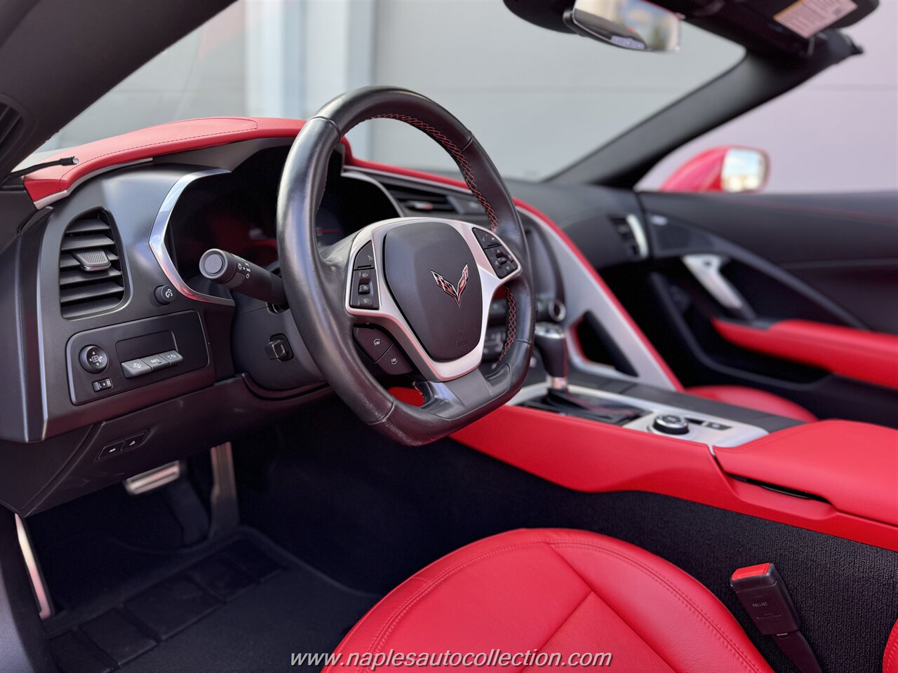 2019 Chevrolet Corvette Grand Sport   - Photo 11 - Fort Myers, FL 33967