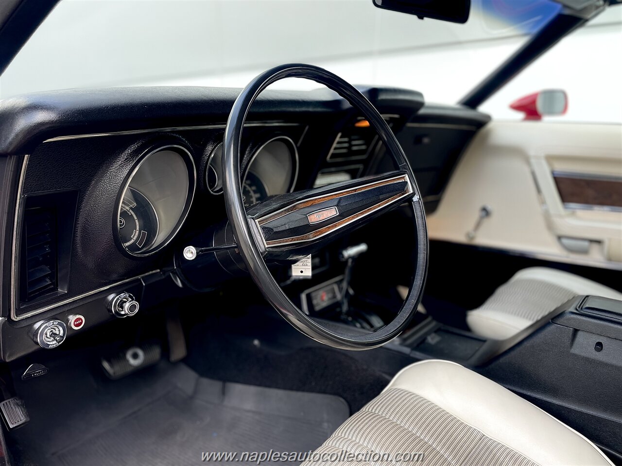 1973 Ford Mustang  Convertible - Photo 2 - Fort Myers, FL 33967