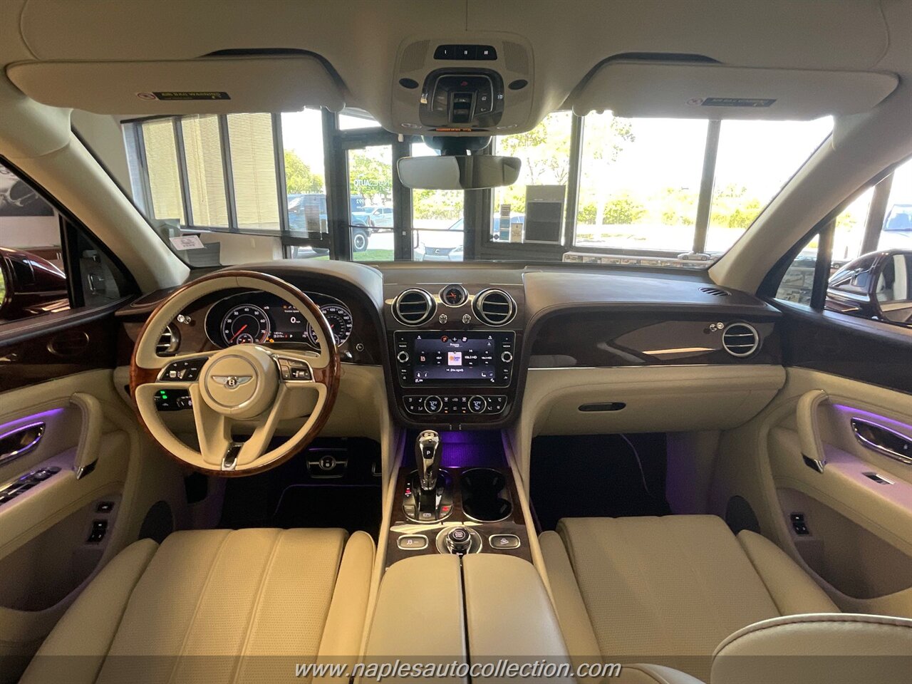 2019 Bentley Bentayga V8   - Photo 2 - Fort Myers, FL 33967