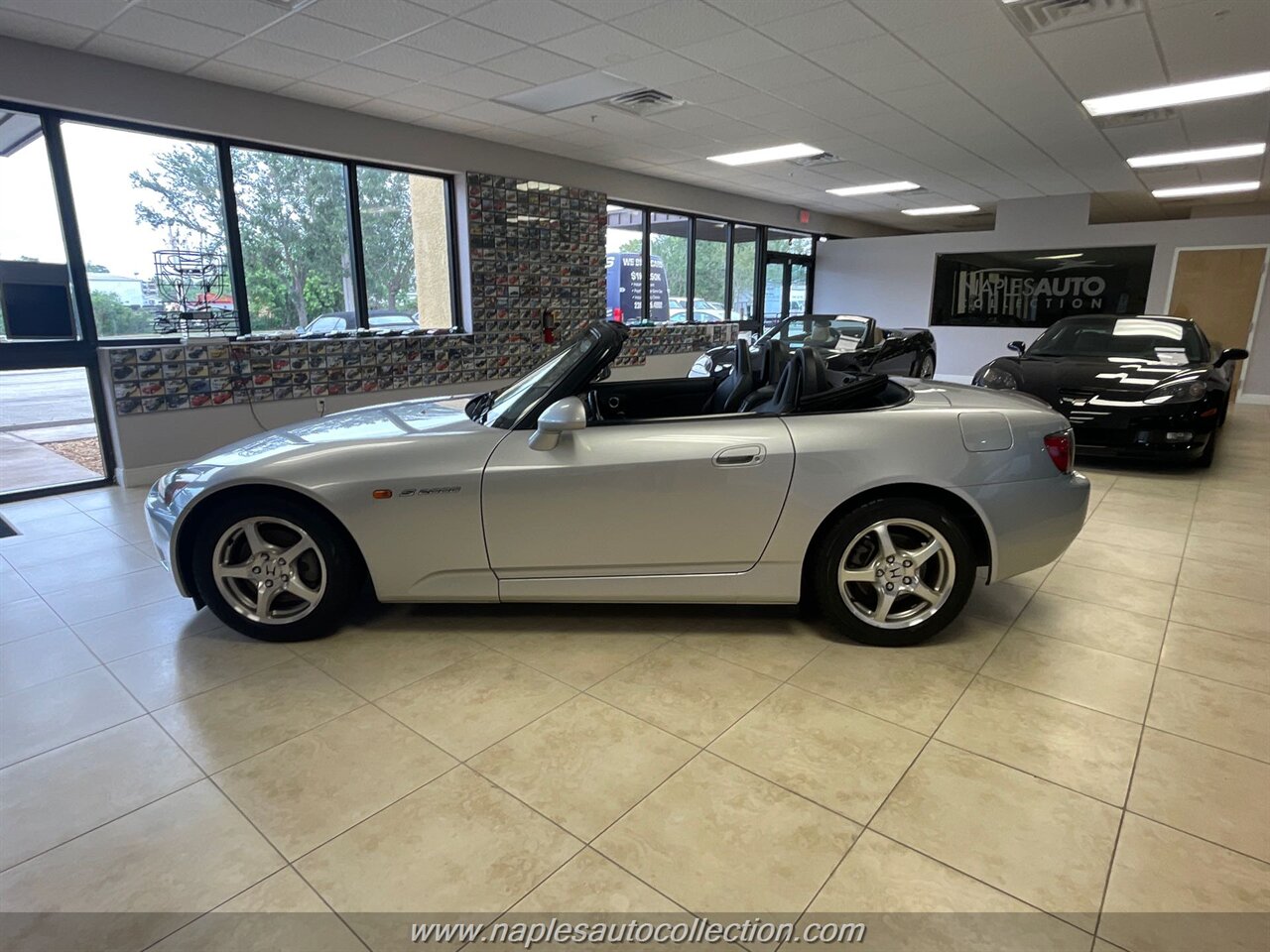 2002 Honda S2000   - Photo 9 - Fort Myers, FL 33967