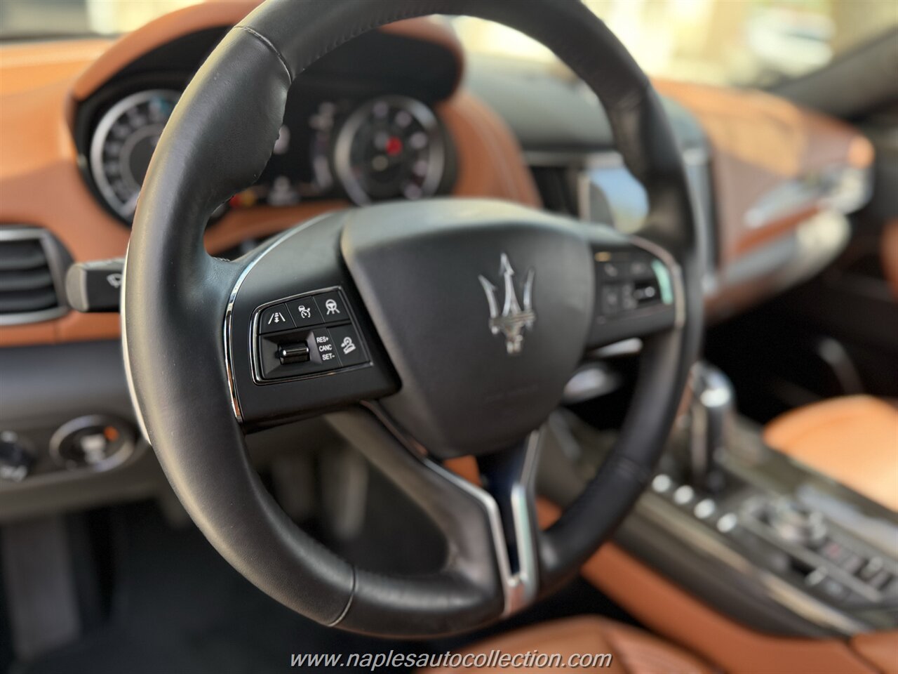 2021 Maserati Levante GranLusso   - Photo 13 - Bonita Springs, FL 34135