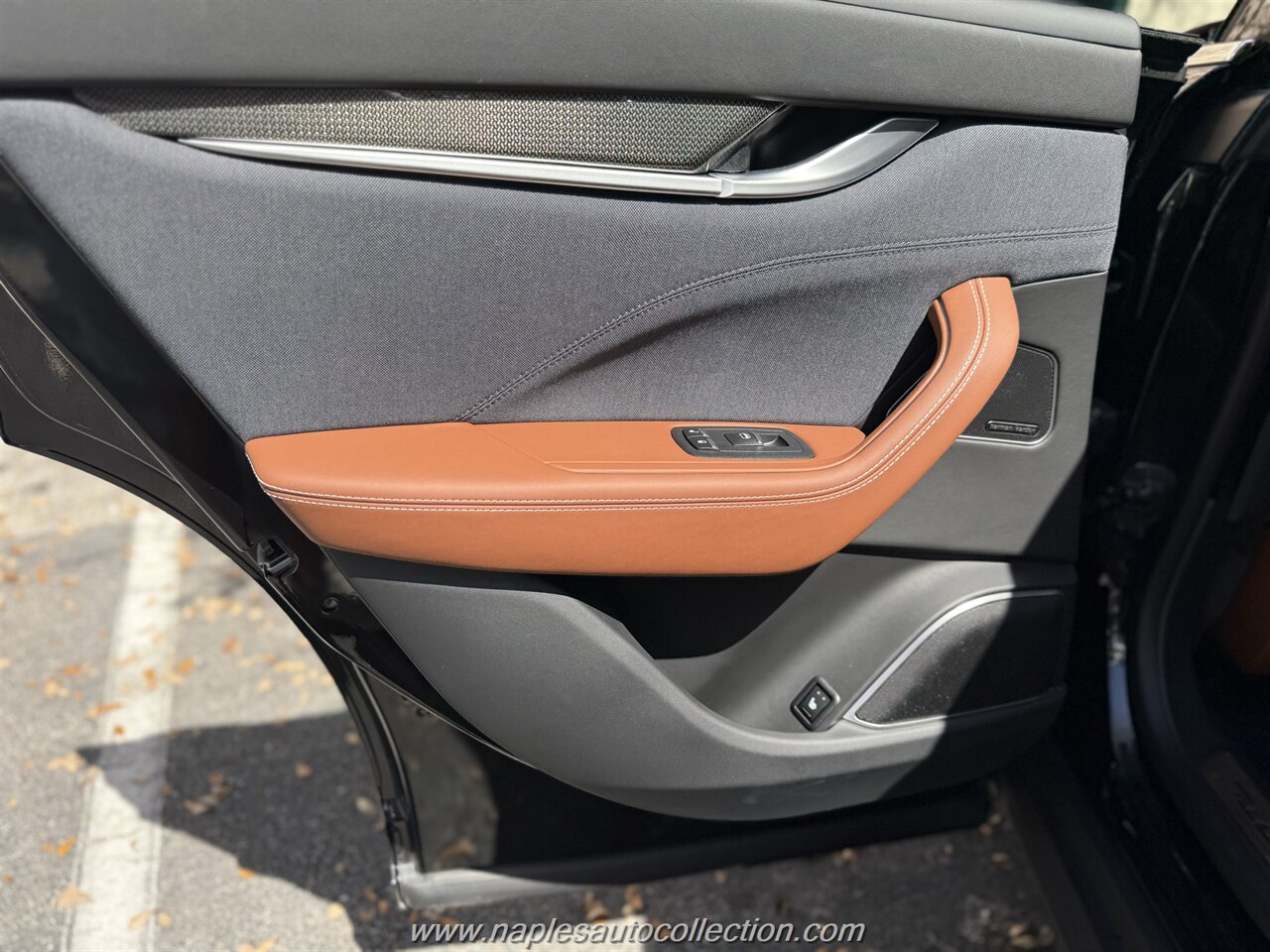 2021 Maserati Levante GranLusso   - Photo 17 - Bonita Springs, FL 34135
