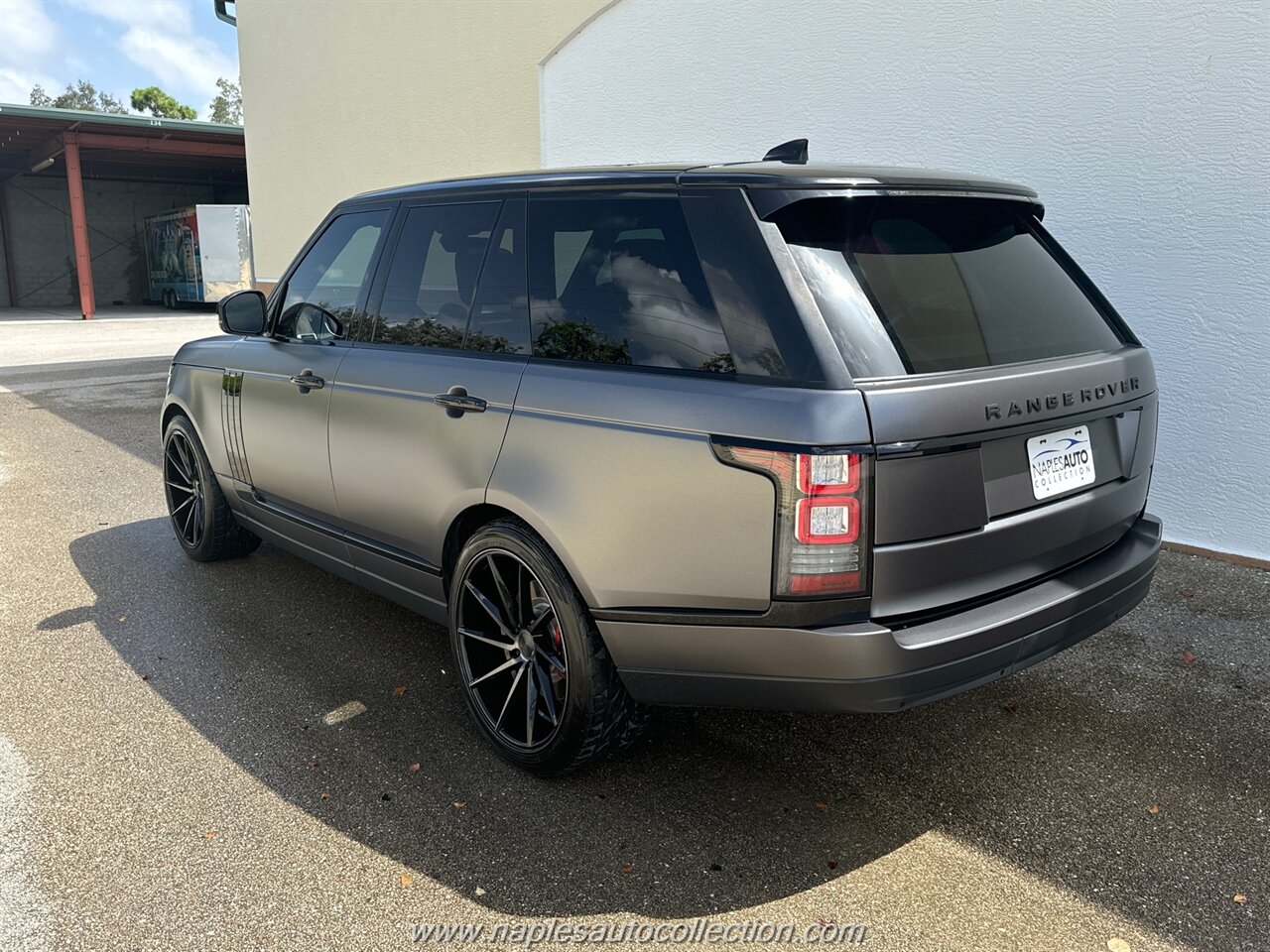 2017 Land Rover Range Rover Supercharged   - Photo 9 - Fort Myers, FL 33967