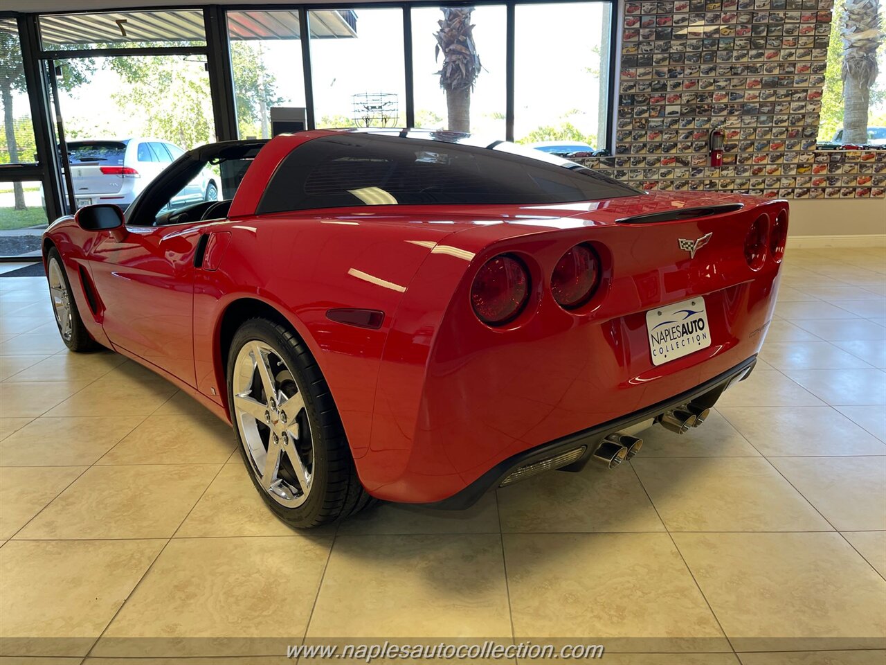 2007 Chevrolet Corvette   - Photo 8 - Fort Myers, FL 33967