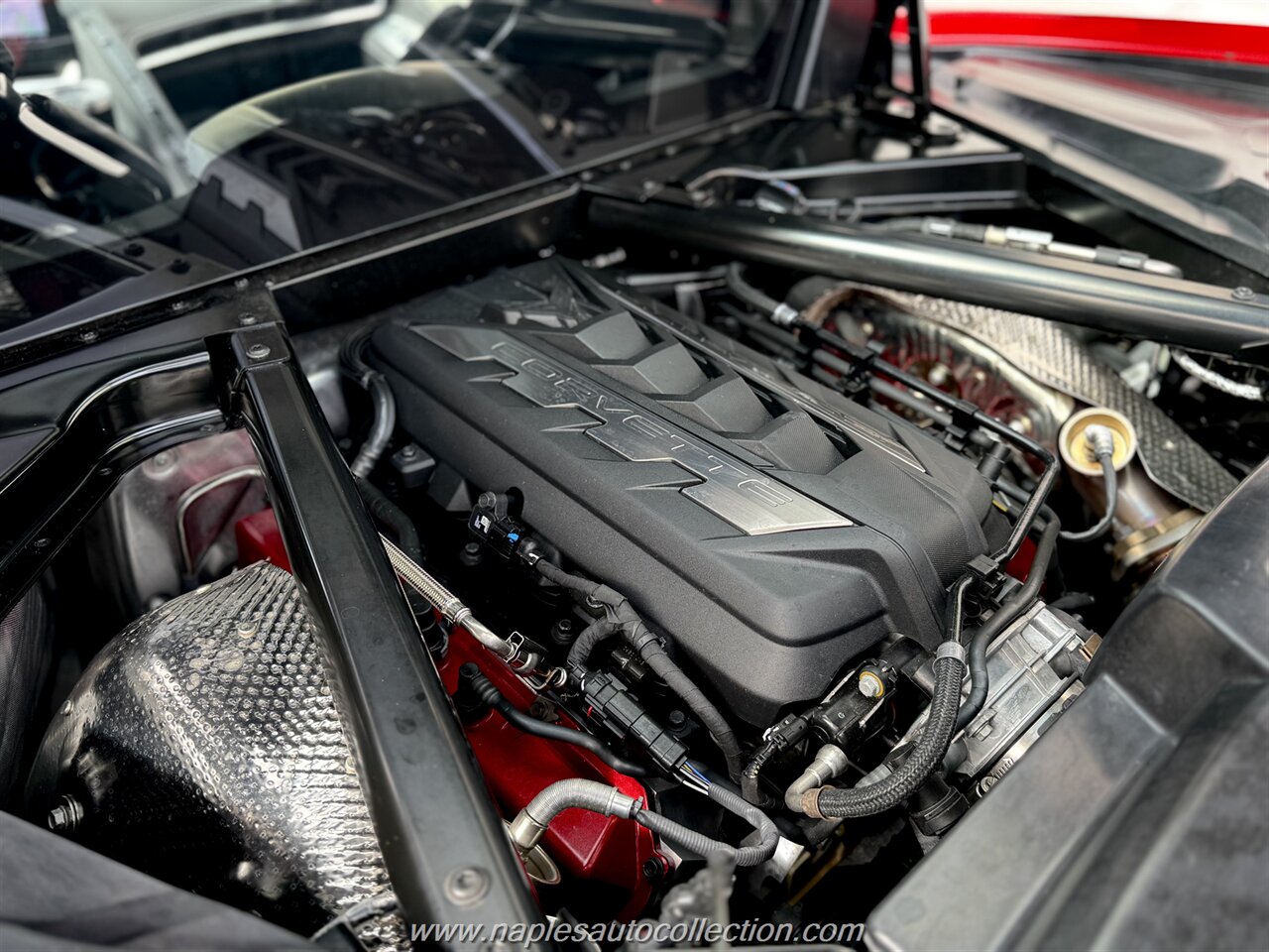 2020 Chevrolet Corvette Stingray   - Photo 9 - Fort Myers, FL 33967