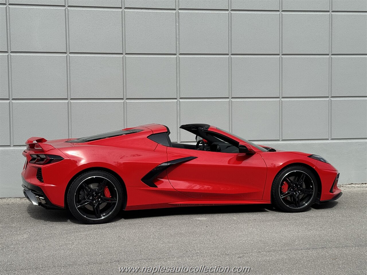 2020 Chevrolet Corvette Stingray   - Photo 36 - Fort Myers, FL 33967