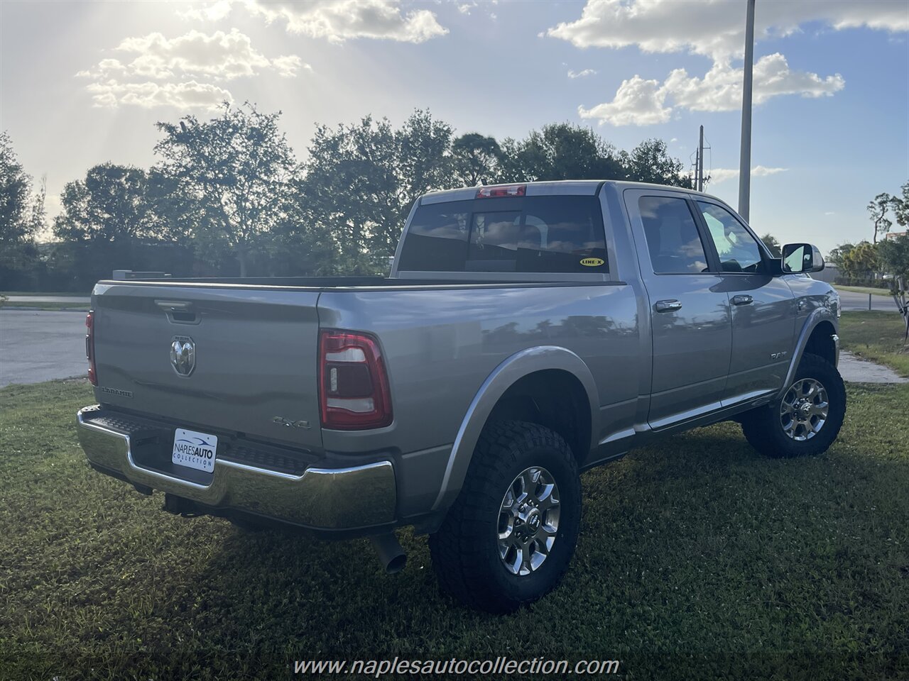 2021 RAM 2500 Laramie   - Photo 5 - Fort Myers, FL 33967