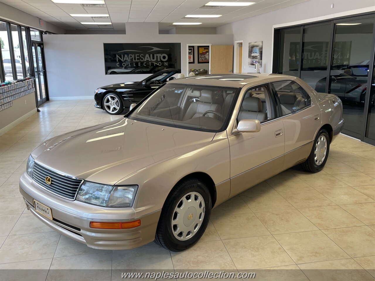 1995 Lexus LS 400   - Photo 1 - Fort Myers, FL 33967