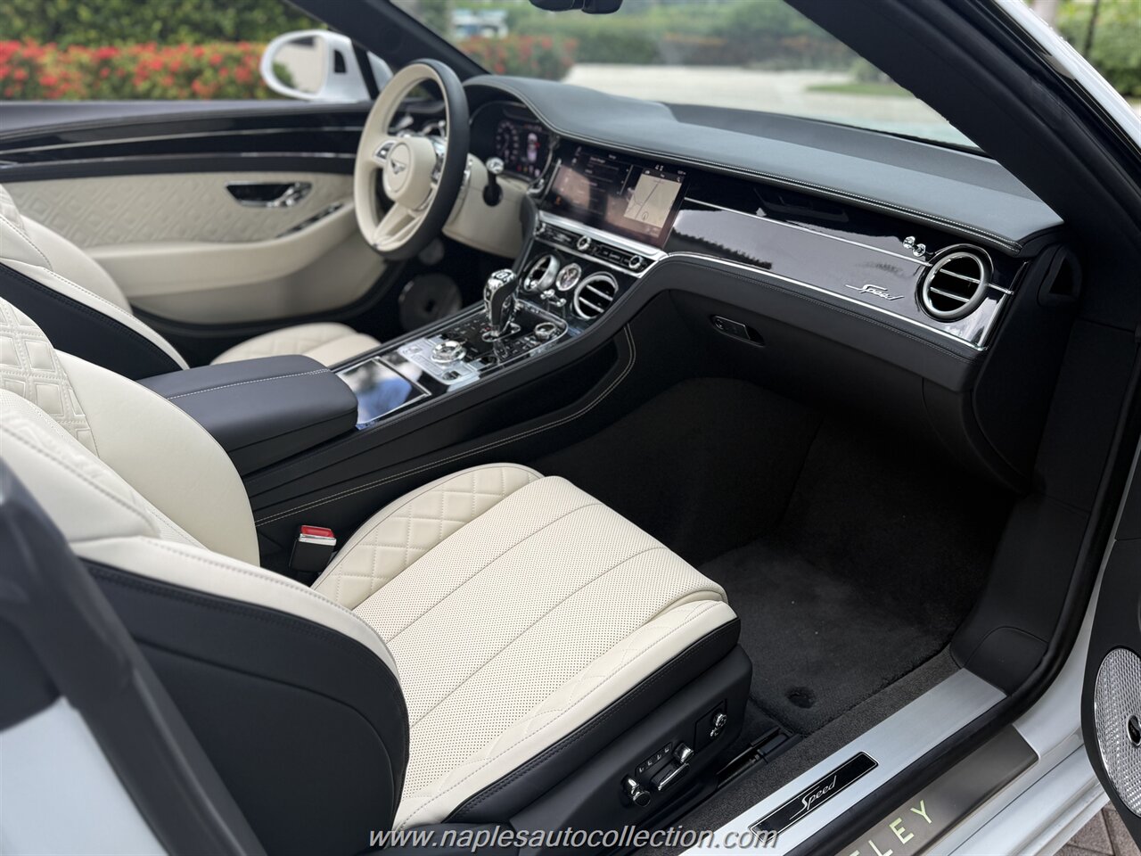 2024 Bentley Continental GTC Speed - Photo 17 - Fort Myers, FL 33967