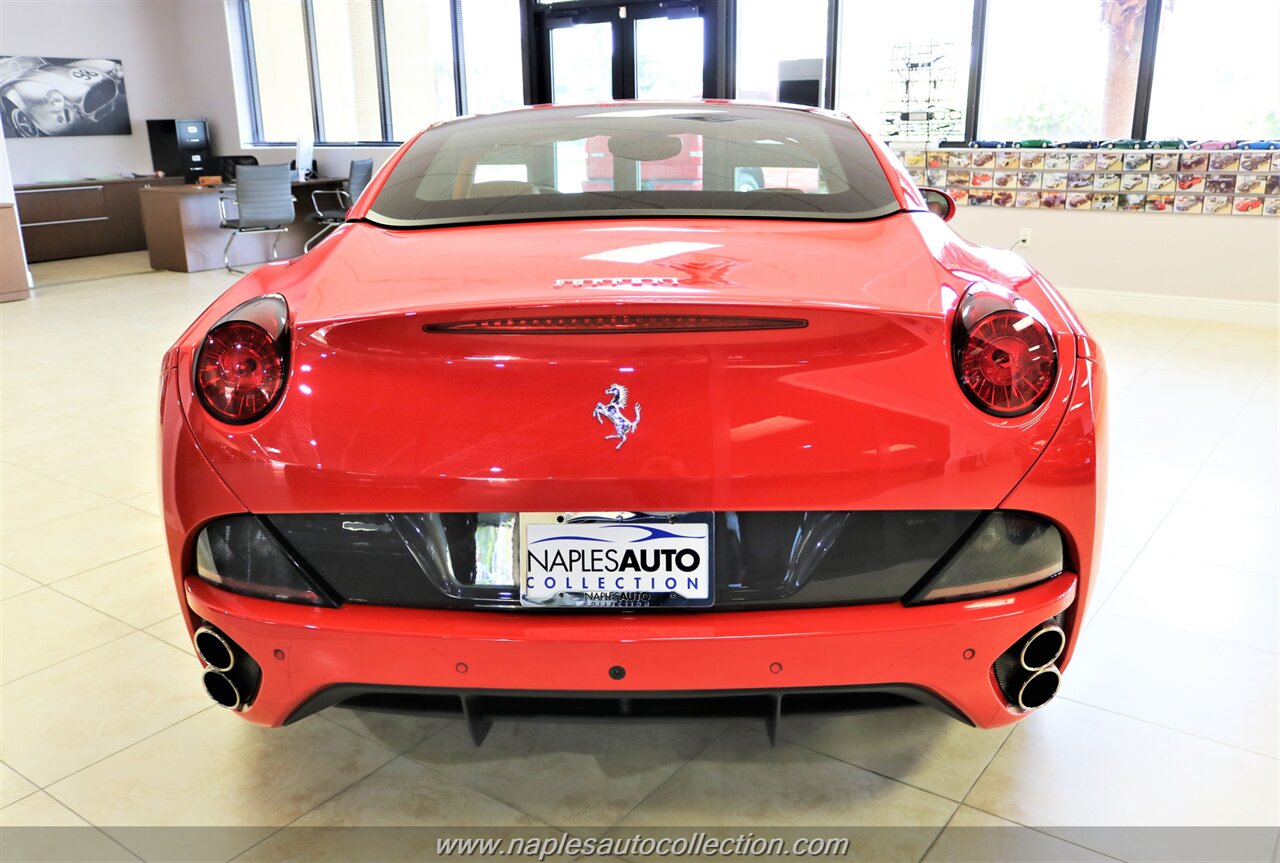 2014 Ferrari California   - Photo 13 - Fort Myers, FL 33967