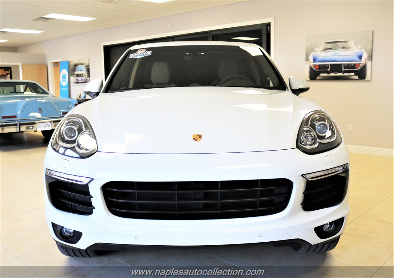 2017 Porsche Cayenne   - Photo 3 - Fort Myers, FL 33967