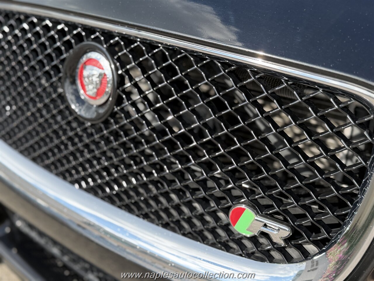 2014 Jaguar XJR LWB - Photo 9 - Bonita Springs, FL 34135