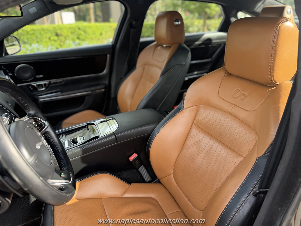 2014 Jaguar XJR LWB - Photo 11 - Bonita Springs, FL 34135
