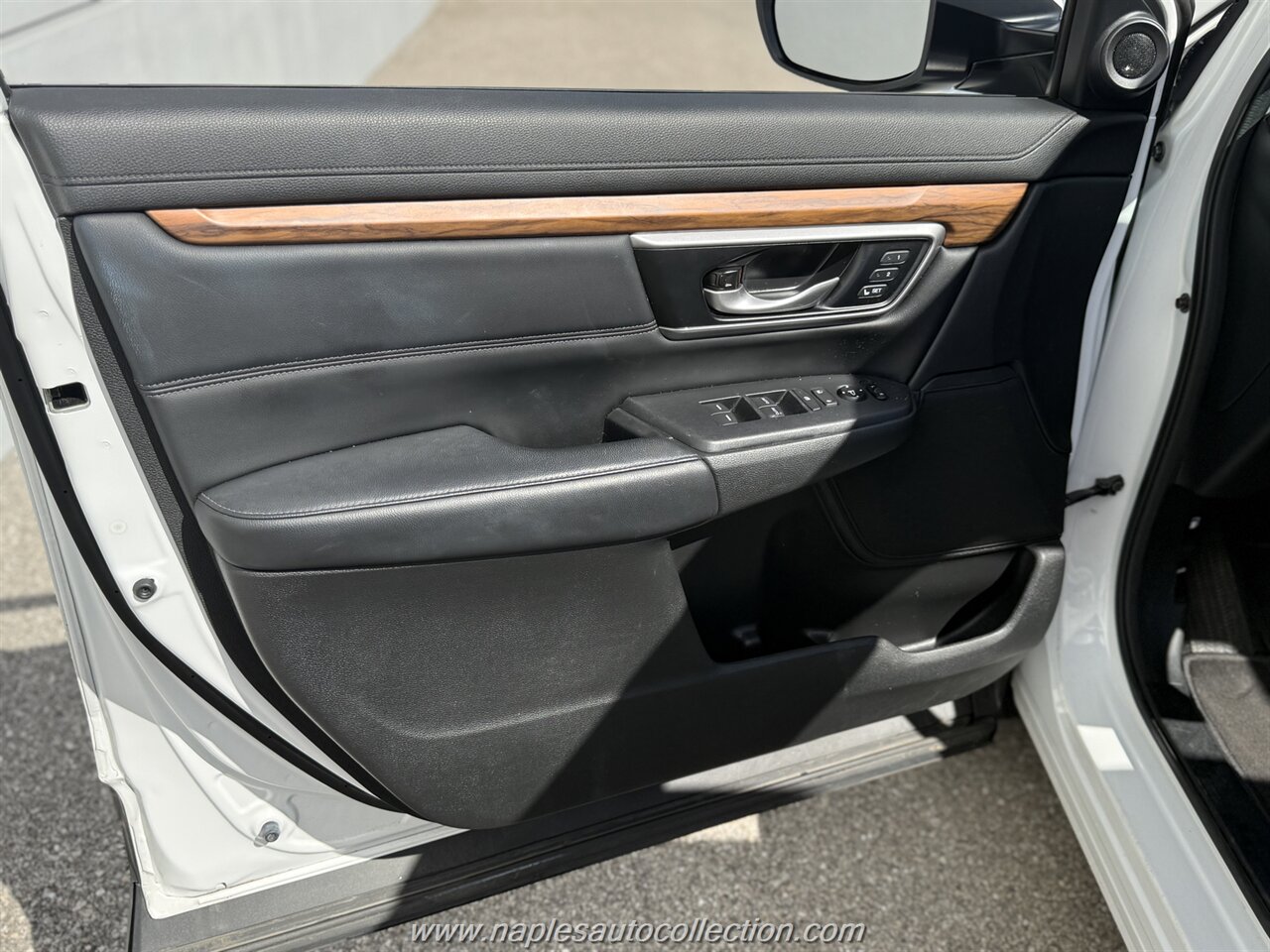 2020 Honda CR-V EX-L   - Photo 12 - Fort Myers, FL 33967