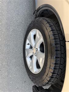 2016 Subaru Forester 2.5i Limited - Photo 12 - Tarzana, CA 91356