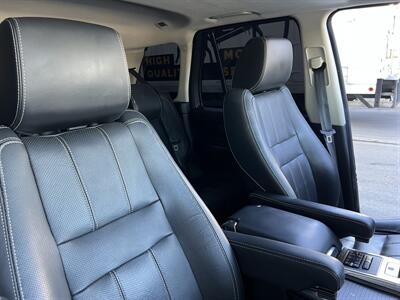 2012 Land Rover Range Rover Sport HSE LUX   - Photo 16 - Tarzana, CA 91356