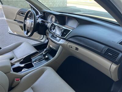 2014 Honda Accord EX-L V6 w/Navi   - Photo 13 - Tarzana, CA 91356