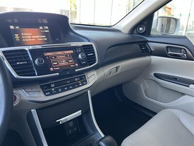 2014 Honda Accord EX-L V6 w/Navi   - Photo 18 - Tarzana, CA 91356