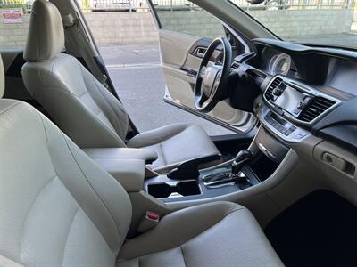 2014 Honda Accord EX-L V6 w/Navi   - Photo 14 - Tarzana, CA 91356