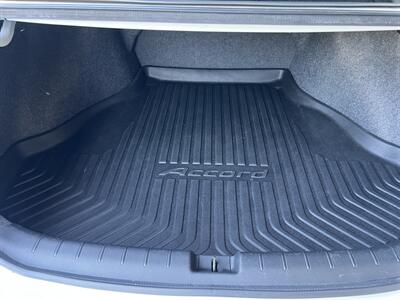 2014 Honda Accord EX-L V6 w/Navi   - Photo 20 - Tarzana, CA 91356