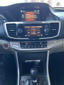 2014 Honda Accord EX-L V6 w/Navi   - Photo 16 - Tarzana, CA 91356