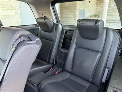 2011 Volvo XC90 3.2   - Photo 15 - Tarzana, CA 91356