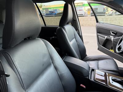 2011 Volvo XC90 3.2 - Photo 18 - Tarzana, CA 91356