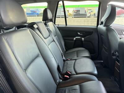 2011 Volvo XC90 3.2 - Photo 16 - Tarzana, CA 91356