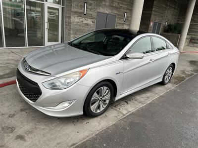 2014 Hyundai SONATA Hybrid Limited  