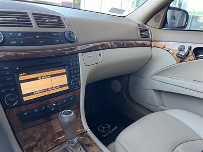 2009 Mercedes-Benz E 350   - Photo 19 - Tarzana, CA 91356