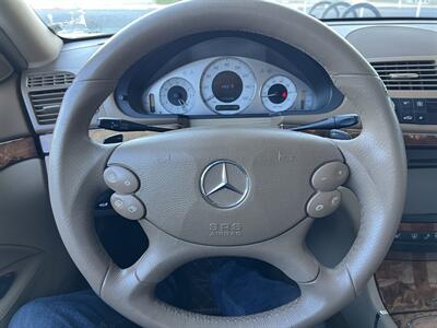 2009 Mercedes-Benz E 350   - Photo 17 - Tarzana, CA 91356