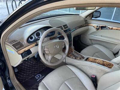 2009 Mercedes-Benz E 350   - Photo 9 - Tarzana, CA 91356