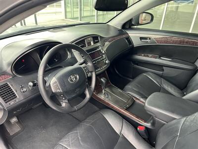 2012 Toyota Avalon XLS   - Photo 9 - Tarzana, CA 91356