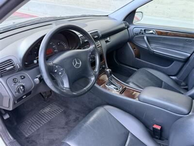 2002 Mercedes-Benz C 320   - Photo 11 - Tarzana, CA 91356
