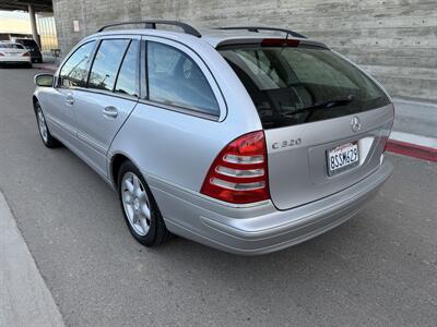 2002 Mercedes-Benz C 320   - Photo 4 - Tarzana, CA 91356