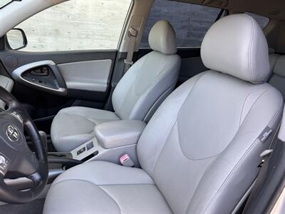 2007 Toyota RAV4 Limited   - Photo 12 - Tarzana, CA 91356