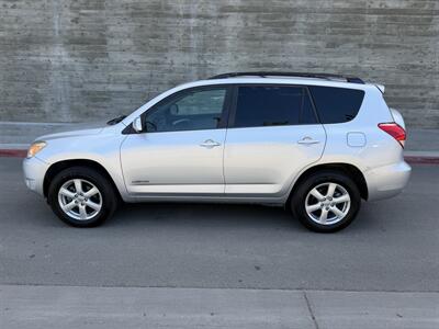 2007 Toyota RAV4 Limited   - Photo 3 - Tarzana, CA 91356