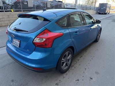 2014 Ford Focus SE - Photo 6 - Tarzana, CA 91356
