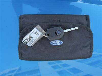 2014 Ford Focus SE - Photo 24 - Tarzana, CA 91356