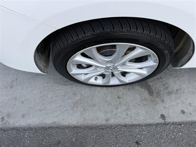 2010 Mazda Mazda3 s Grand Touring   - Photo 9 - Tarzana, CA 91356