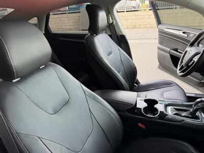 2016 Ford Fusion Energi Titanium   - Photo 18 - Tarzana, CA 91356