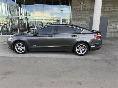 2016 Ford Fusion Energi Titanium   - Photo 2 - Tarzana, CA 91356