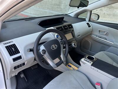 2012 Toyota Prius v Three   - Photo 9 - Tarzana, CA 91356