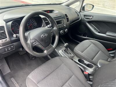 2014 Kia Forte LX   - Photo 9 - Tarzana, CA 91356