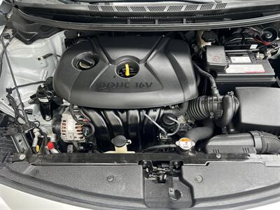 2014 Kia Forte LX   - Photo 12 - Tarzana, CA 91356