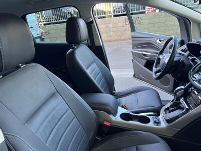2013 Ford C-MAX Energi SEL   - Photo 13 - Tarzana, CA 91356
